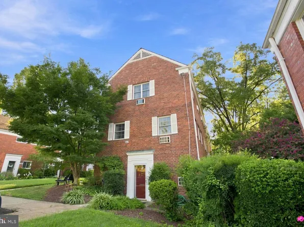3410 Gunston Rd, Alexandria, VA 22302