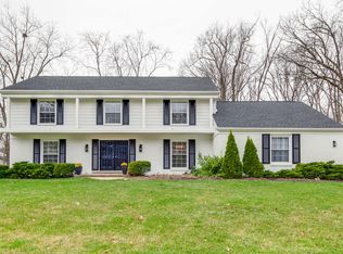 22 Brunswick Ln, Lincolnshire, IL