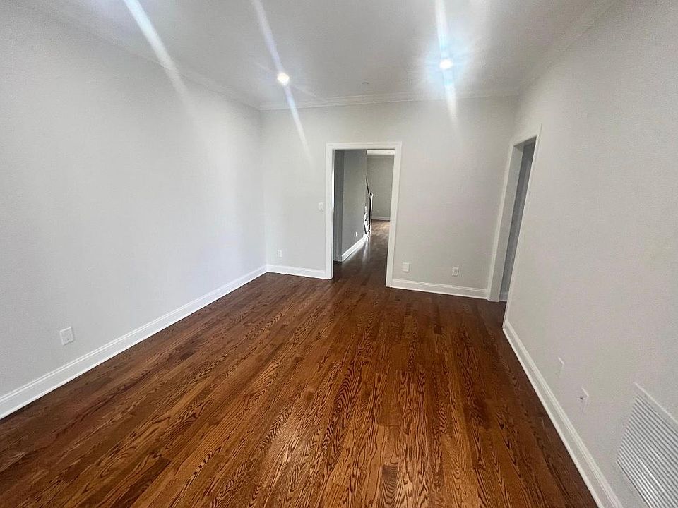 1st image of 78 Franklin Ave #1