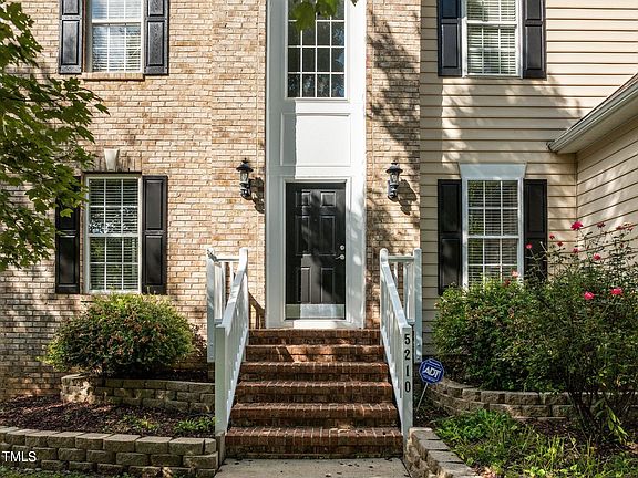 4th image of 5210 Lakedale Dr