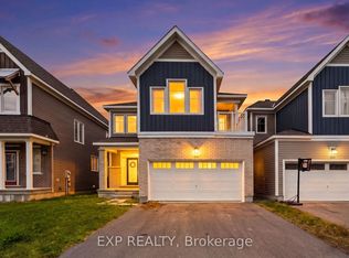 104 Hackamore Cres, Ottawa, ON K0A2Z0