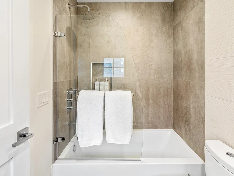 212 Sebonac Rd — Photo 21