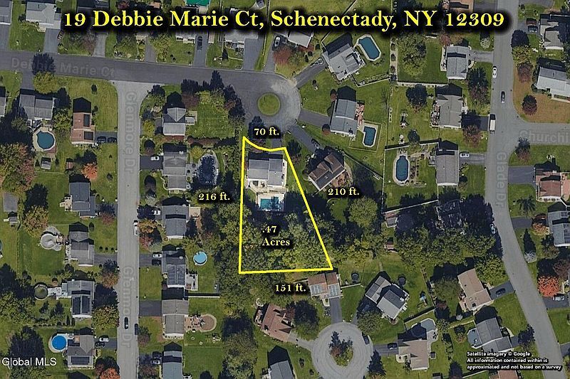 3rd image of 19 Debbie Marie Court