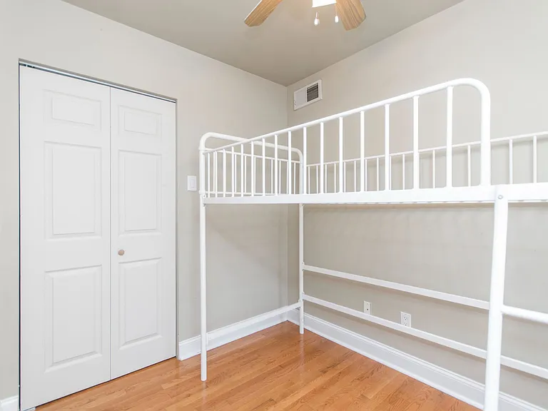 1512 W Montgomery Ave — Photo 12