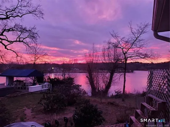 887 Hanover Rd #C, Meriden, CT 06451