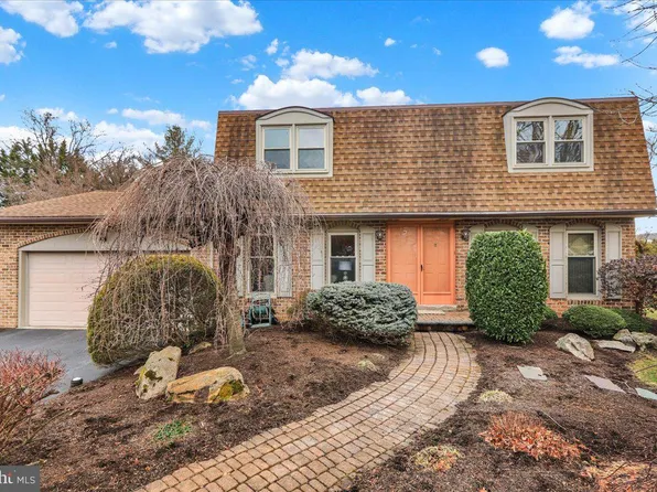 15 Courtleigh Pl, Reading, PA 19606