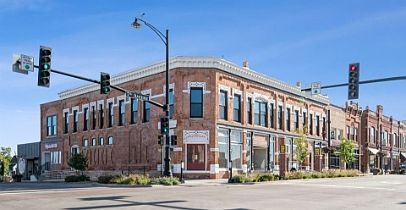 2nd image of 1018 1/2 7th Ave #1