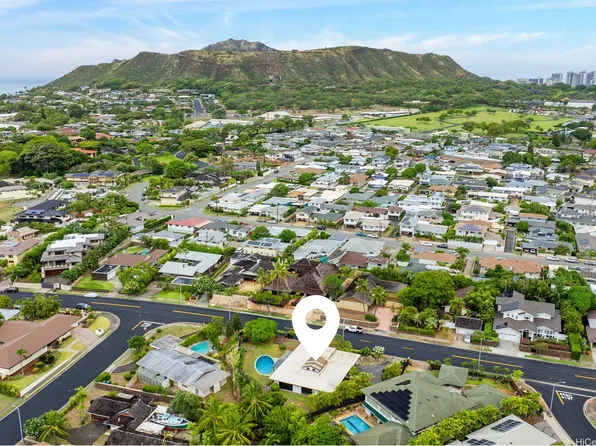 719 Elepaio St, Honolulu, HI 96816