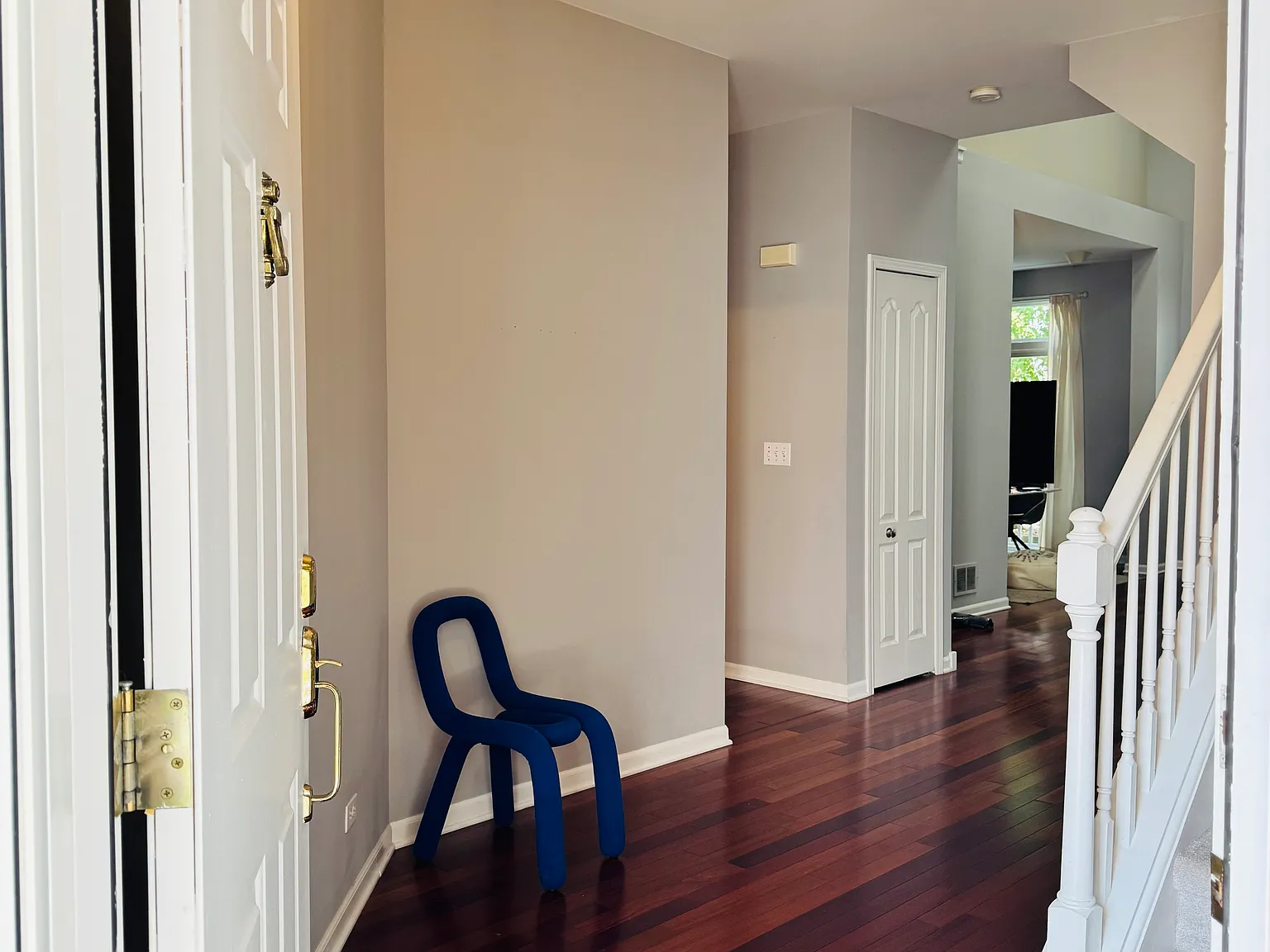 2 bed, 2218 sqft, $3,500 — Photo 2