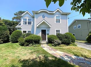 5 Laurel Pl, Eastchester, NY 10709