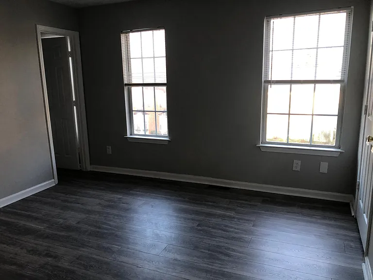 992 Vintage Pointe Dr — Photo 16