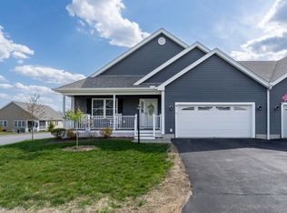 2 Strawberry Lane, Hooksett, NH 03106