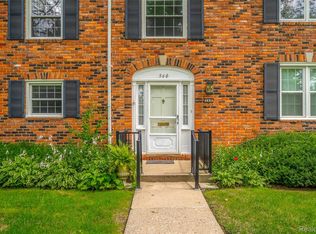 560 Billingsgate Ct, Bloomfield Hills, MI 48301