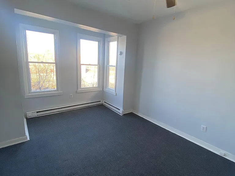 2423 W Norris St #2 — Photo 8