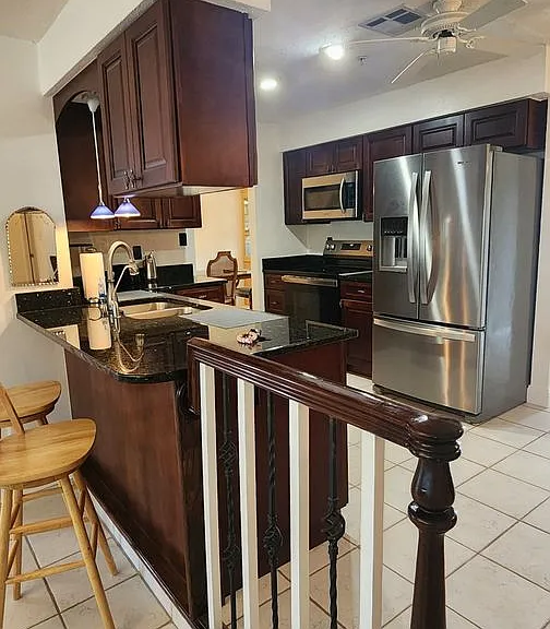 610 Palm Dr — Photo 25