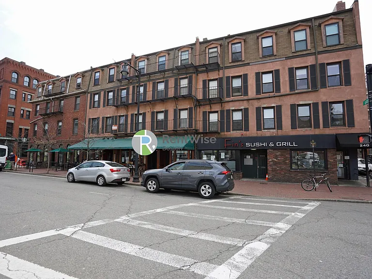 232 Cambridge St #4 — Photo 12
