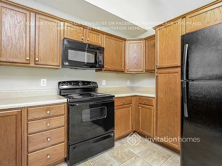 5288 Mount Hope Dr — Photo 8