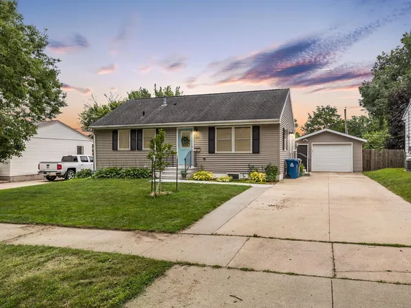 3920 6th St NW, Rochester, MN 55901