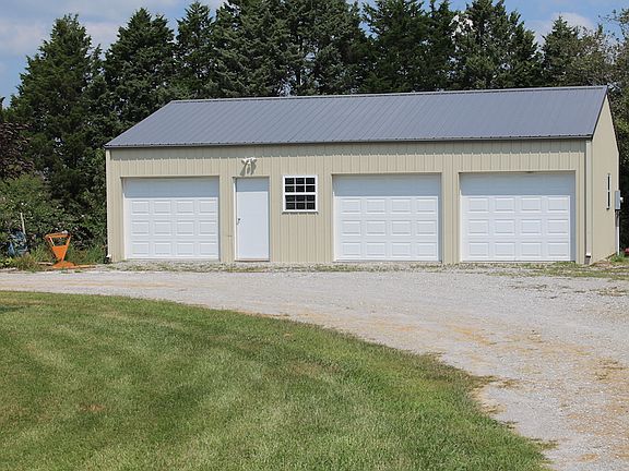 pole barn with cement floor