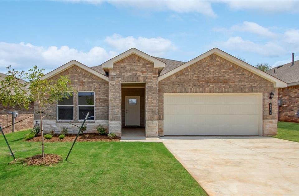 1st image of 2804 Ember Dr