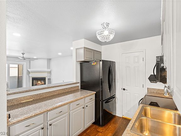 3rd image of 2451 N Rainbow Blvd Unit 2120
