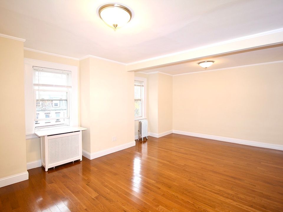 1st image of 21-28 28th St #2A
