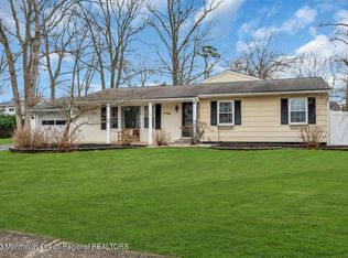 1019 Amethyst Dr, Toms River, NJ