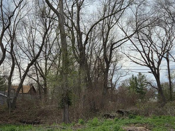 7506-10 Indian Boundary, Gary, IN 46403