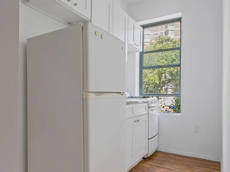 244 W 64th St #4D — Photo 1