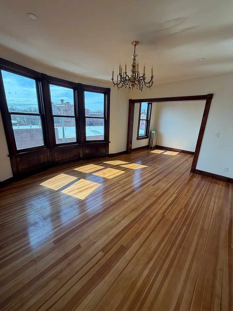 Building Photo - 153 Myrtle Ave #3
