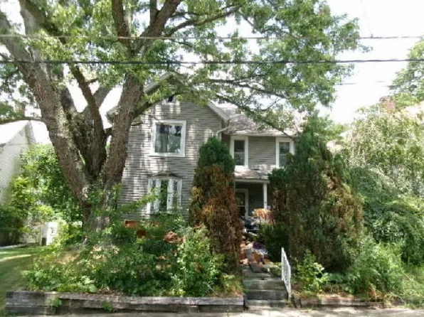 652 E Euclid St, Salem, OH 44460