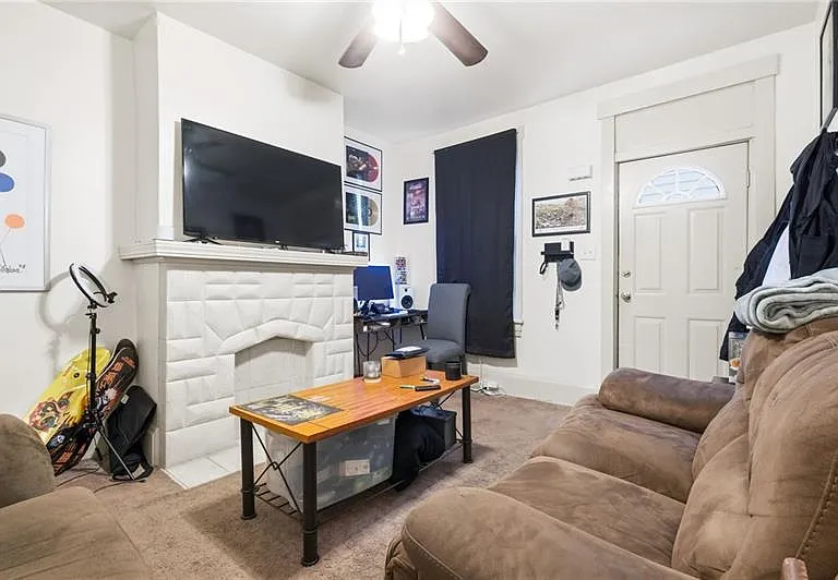 2325 Larkins Way — Photo 9