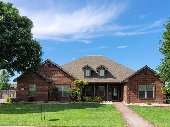 1722 Hudson Oaks Dr, San Angelo, TX 76904