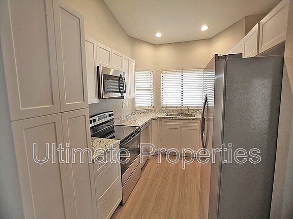 2nd image of 501 W Wescott Dr