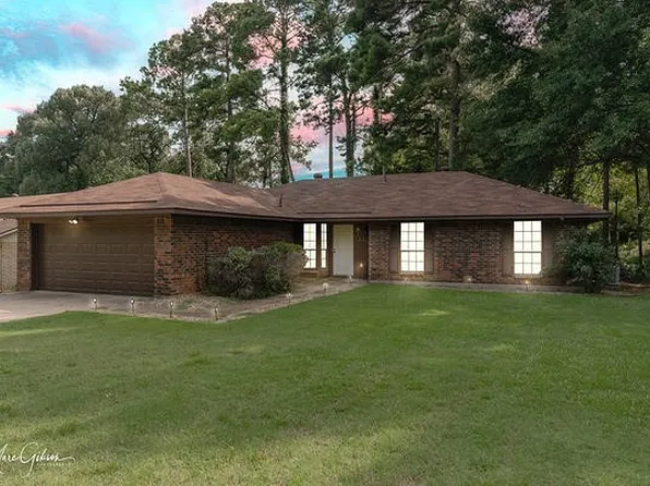 3231 Pinehaven Ln, Haughton, LA 71037