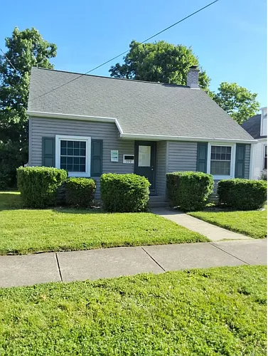 220 W Withrow St Photo 1