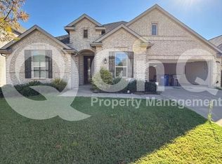 3906 Greenbrier Dr, Melissa, TX 75454