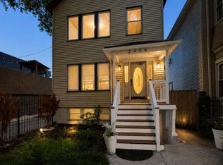 2424 W Charleston St, Chicago, IL 60647