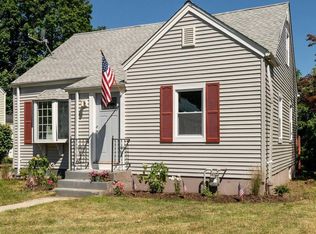 546 Burnsford Ave, Bridgeport, CT 06606