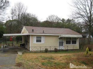 4 Robin Rd, Austell, GA 30168