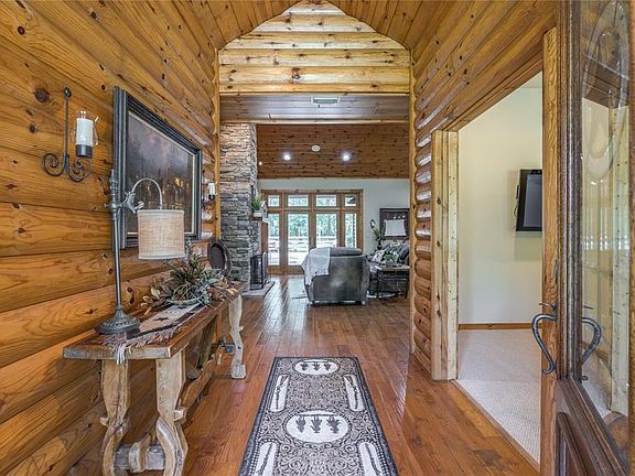 The space throughout the home flows seamlessly.  From entry to exit you will find beautiful finishes in millwork, custom cabinetry and so much more!