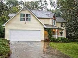 107 Briarpark Dr, Greer, SC 29651