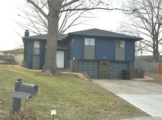 2944 Iva Ct, Independence, MO 64057