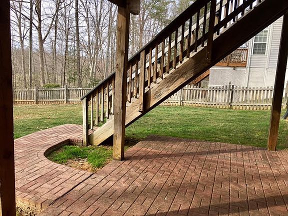 4th image of 15286 Bowmans Folly Dr