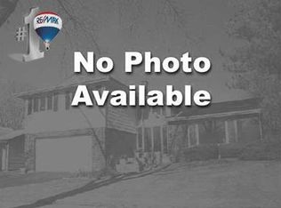 1671 Blackwell Ln, Aurora, IL 60504