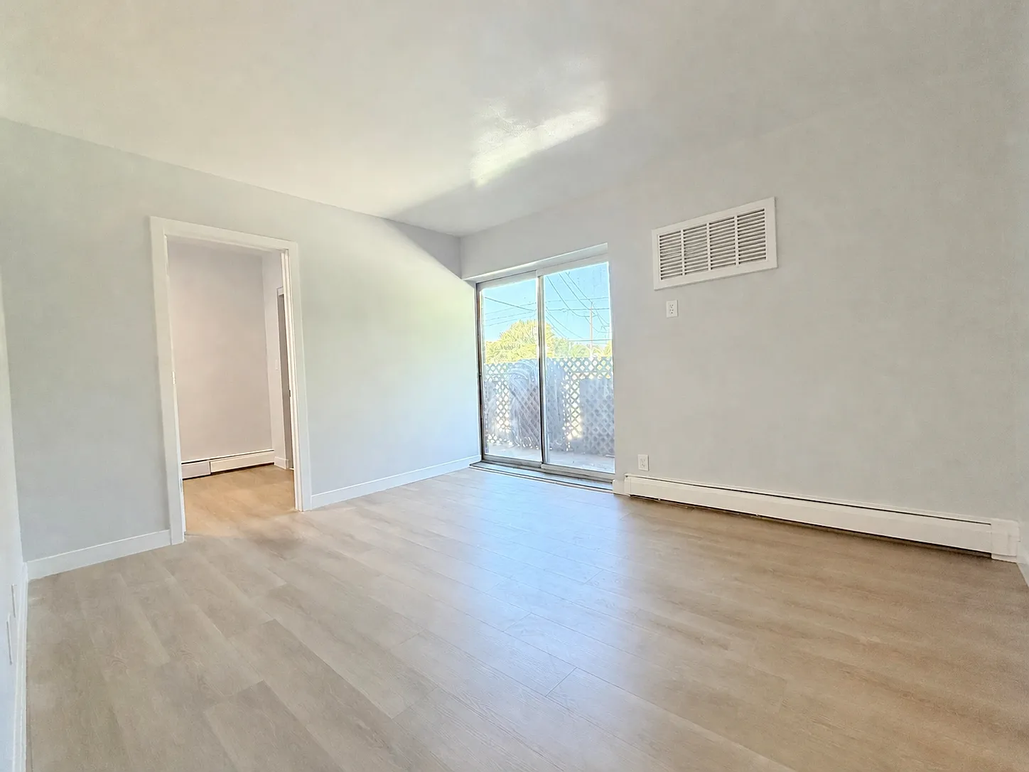 2 bed, $1,356 — Photo 3