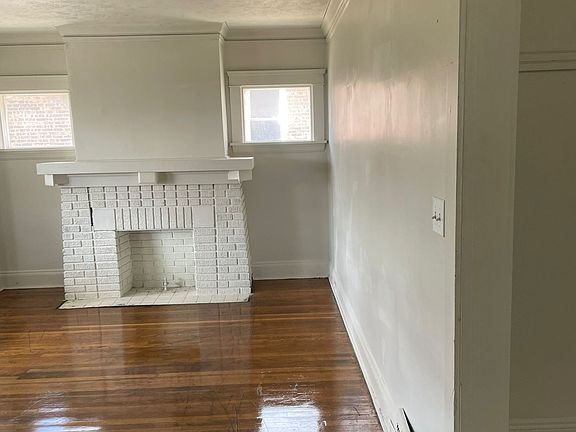 5th image of 12309 Edmonton Ave #2