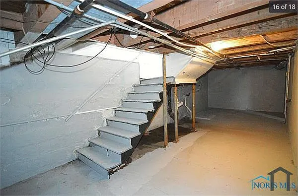 2249 Avondale Ave — Photo 25