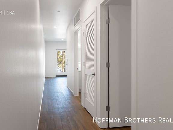 4th image of 254 Church Ave #204