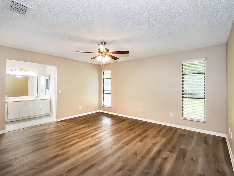 6267 Island Forest Dr — Photo 8